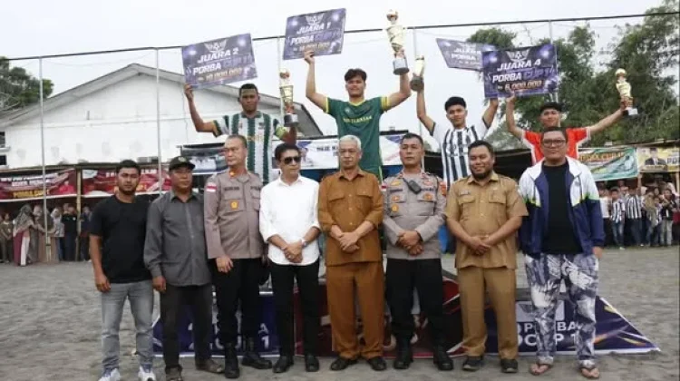 Wakil Bupati Bener Meriah Hadiri Penutupan Turnamen Futsal Mini Porba Cup I