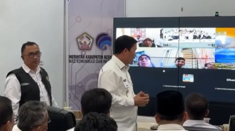 Bupati Haili Hadiir Zoom Meeting Bersama Pelajar Penerima Beasiswa Daerah