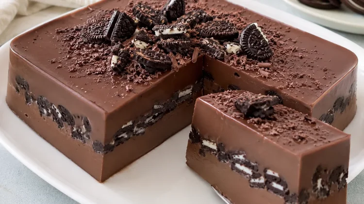 Puding Cokelat Oreo Lumer, Dessert Creamy Favorit Keluarga