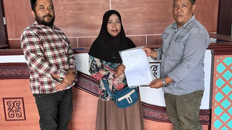 Baitul Mal Aceh Tengah Salurkan Bantuan Pengobatan Nia Rahmadani