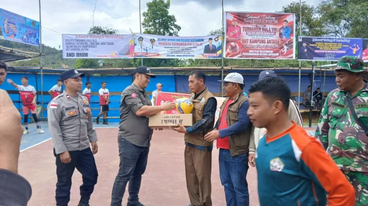 Delapan Puluh Klub Ikuti Open Turnamen Voli Memeriahkan HUT ke 81 Kemerdekaan RI