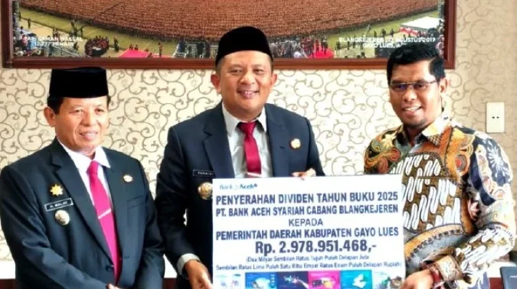 Pemkab Gayo Lues Terima Dividen Bank Aceh Syariah 2,9 Miliar Rupiah