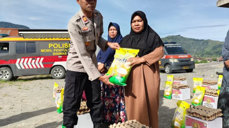 Jumat Berkah Polres Aceh Tengah Sentuh Warga Membutuhkan di Kampung Uring Pegasin