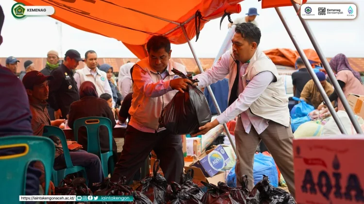 IAIN Takengon Salurkan 47 Paket Bantuan untuk Korban Kebakaran