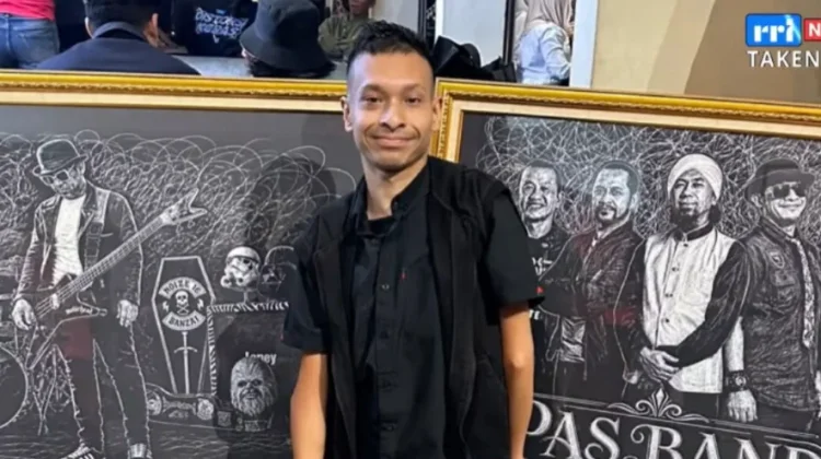 Khairul Fikri Ubah Foto Biasa Menjadi Karya Scribble Art Bernilai Ekonomi