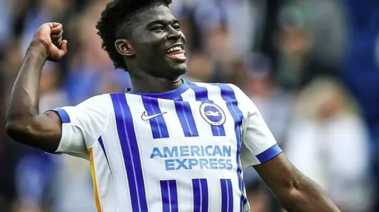 Manchester United Dekati Carlos Baleba dengan Tawaran Fantastis