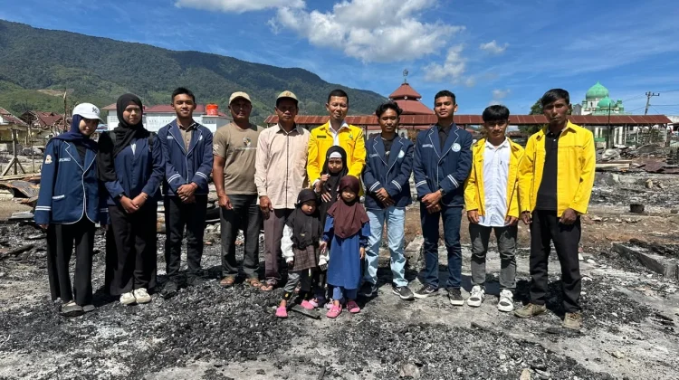 LIPGA dan PROSAT Bantu Korban Kebakaran Jagong Jeget