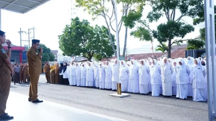 Bupati Haili Kembali Pimpim Apel di BLUD Datu Beru Takengon