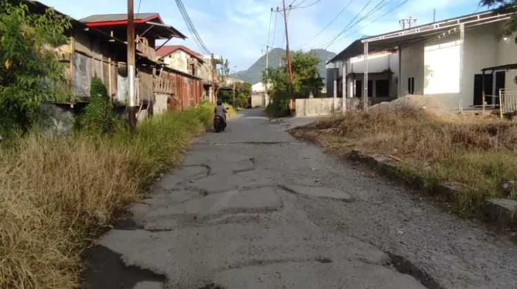 Jalan Sp. IV Bebesen–Kebayakan Berlubang, Pemerintah Siapkan Anggaran Perbaikan