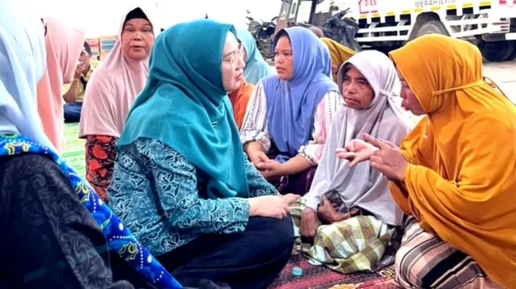 TP-PKK Gayo Lues Salurkan Bantuan untuk Korban Kebakaran Lukup Baru