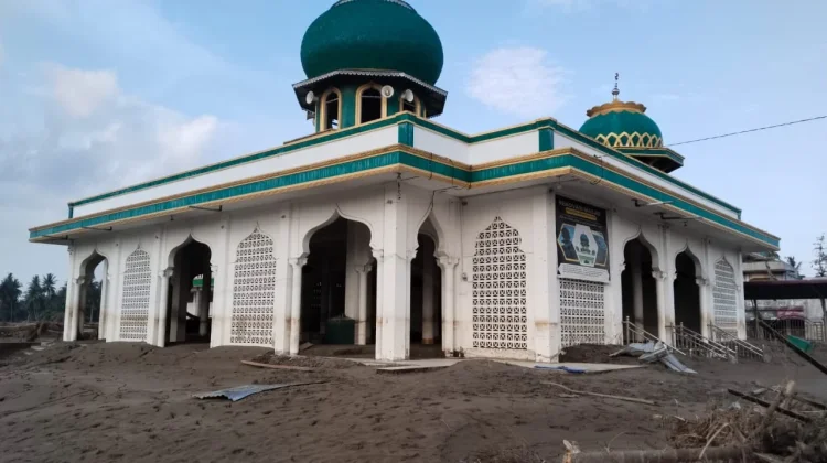 Masjid Terdampak Bencana di Aceh Terima Bantuan Tahap II Kemenag