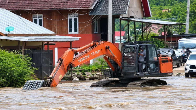 Hujan Deras Picu Banjir dan Longsor di Gayo Lues