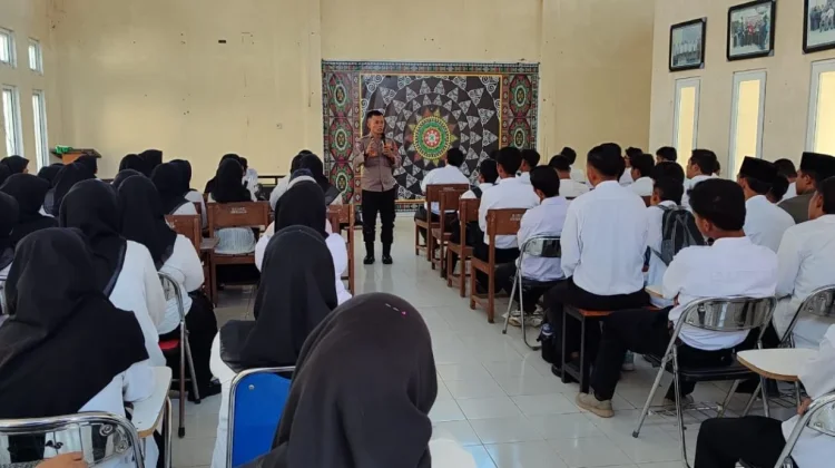 Polsek Wih Pesam Edukasi Peserta BLK tentang Bahaya Judi Online dan Narkoba