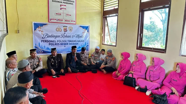 Perkuat Mental dan Spiritual, Polsek Timang Gajah Gelar Binrohtal