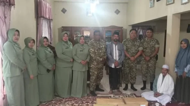 Sambut HUT ke-81 TNI, Kodim 0119/BM Salurkan Bantuan ke Dayah Raudatul Huda