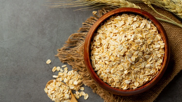 Oat lewat Tanggal Kemasan, Masih Amankah Dikonsumsi?