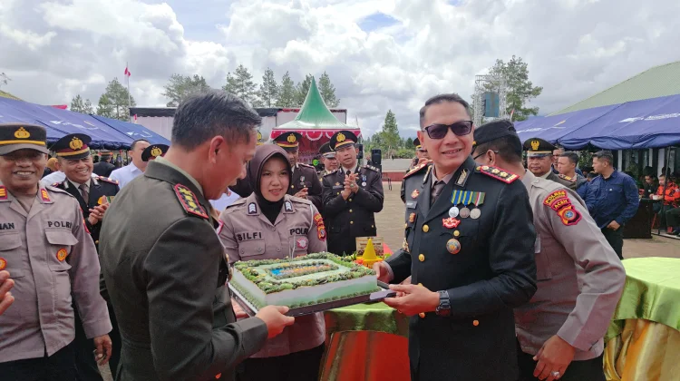 Polres BM Berikan Surprise di HUT TNI