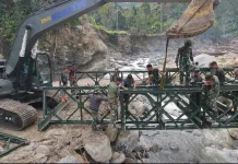 Satgas Gulpencal Bangun Jembatan Bailey Meriah Jaya