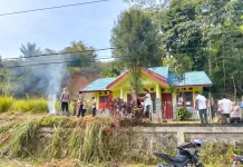 Polsek Celala Pulihkan Polindes Ramung Ara Pascabencana
