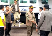 Tinjau Huntara, BNPB Serahkan Bantuan untuk Warga Pengungsi Gayo Lues