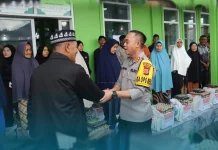 Polres Aceh Tengah GelarJum'at Berkah di Kayu Kul