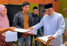 Wabup Aceh Tengah Salurkan Bantuan Masa Panik Kebakaran