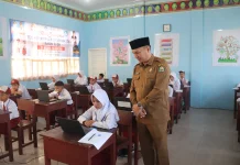 Tinjau TKA SD, Sekda: Jadi Bahan Evaluasi Kemampuan Siswa
