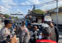 Jumat Berkah Polres Aceh Tengah Berbagi Bersama Warga