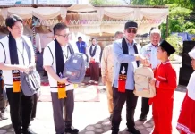 Uniqlo Bantu Korban Banjir Aceh Tengah