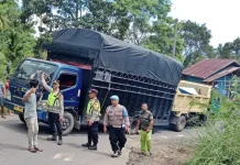Polsek Pintu Rime Gayo Sigap Urai Kemacetan di Jalan Elak Werlah–Simpang Lancang