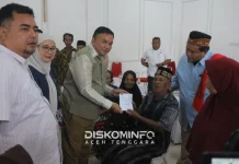 Bupati Aceh Tenggara Serahkan Santunan Sosial kepada 100 Lansia