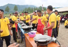 Gerak Jalan Santai Meriahkan HUT Bhayangkara