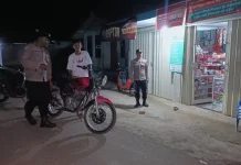 Patroli Malam Polsek Mesidah Perkuat Harkamtibmas