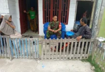 Pererat Silaturahmi, Babinsa Koramil 02/WPS Gelar Komsos dengan Warga Binaan