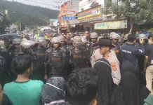 Eksekusi Lahan Pasar Inpres Takengon Diwarnai Aksi Penolakan Pedagang