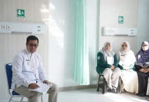 Hari Kedua Berkantor di RSUD, Bupati Temukan Banyak Puntung Rokok