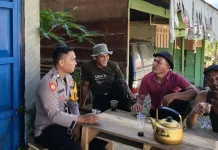 Polsek Mesidah Gelar Sambang Curhat, Perkuat Kemitraan dan Edukasi Kamtibmas