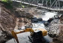 Kementerian PU Relokasi Alur Sungai di Jembatan Enang-Enang