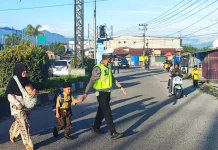 Satlantas Polres Bener Meriah Hadir di Titik Rawan, Pastikan Lalu lintas Aman