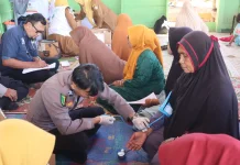 Polres Aceh Tengah Salurkan Bantuan dan Layanan Kesehatan di Linge