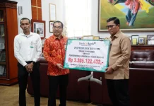 Bank Aceh Serahkan Dividen Rp. 3,2 Miliar kepada Pemkab Aceh Tengah