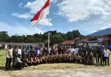 Jelang HUT ke-81 RI, Bendera Merah Putih Raksasa Berkibar di Timang Gajah