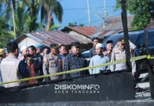 Bupati Agara Serahkan Bantuan Masa Panik Korban Kebakaran Pesantren