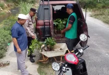 Bhabinkamtibmas Polsek Permata Ajak Warga Jaga Kamtibmas