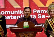 Dewan Pimpinan Forum Komunikasi Pemerintahan Kabupaten/Kota se-Aceh Dikukuhkan
