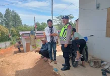 Polsek Pintu Rime Gayo Pantau Warga di Huntara Blang Rakal