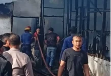 Rumah Warga di Bernung Lelabu Bebesen Hangus Terbakar