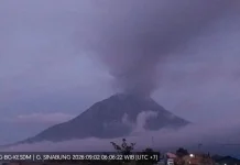 Gunung Sinabung Naik Status Menjadi Siaga, Ratusan Warga Mengungsi