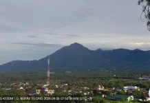 Gunung Bur Ni Telong Masih Level II, Aktifitas Pendakian Belum Diizinkan