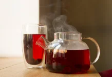 Minuman Sangat Panas Tingkatkan Risiko Kanker Kerongkongan